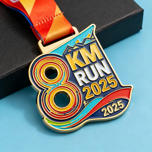 Nouvelle Arrivée Médaille Sportive Personnalisée en Émail Souple Rond Creux Or Mat Antique 3D pour le Cricket - Product Image 1