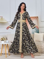 Abaya Kaftan plissée à col en V, manches longues, boutonnée sur le devant, avec ceinture, en feuille d'or, vêtements islamiques grande taille, platine, vente en gros, sur mesure
