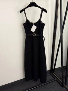 Robe décontractée pour femme avec nouveau motif jacquard <span class=keywords><strong>labyrinthe</strong></span>, col à chaîne perlée et bretelles tricotées - Product Image 2