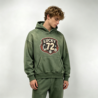 Sweat à capuche vert délavé style vintage, effet usé, streetwear, avec motif LUCKY 72, pour homme et unisexe, lot en gros