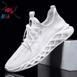 Zapatillas de malla de moda para hombre Nuoyiron Shoes Factory, color blanco. - Product Image 1