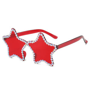 للبيع بالجملة نظارات شمسية بلون وردي وأرجواني خمس نجوم بدون إطار على شكل نجمة بالجملة مع بلينغ - Product Image 5