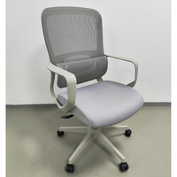 Chaise de bureau ergonomique pliable en maille avec roulettes silencieuses et réglage en hauteur pour salle de formation et bureau