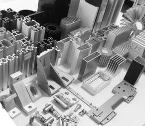 Personalização de Perfis de Alumínio de Alta Qualidade em Liga de Alumínio 6061 6063 T5 T6 em Diferentes Formatos - Product Image 1