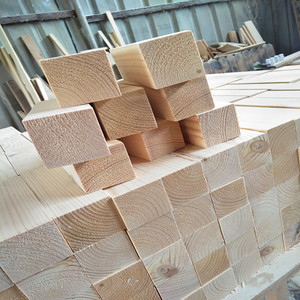La migliore qualità fornitura di legname all'ingrosso <span class=keywords><strong>legno</strong></span> di quercia <span class=keywords><strong>legno</strong></span> di frassino assi di <span class=keywords><strong>legno</strong></span> massiccio <span class=keywords><strong>doghe</strong></span> di pino <span class=keywords><strong>in</strong></span> <span class=keywords><strong>legno</strong></span> di pino - Product Image 2