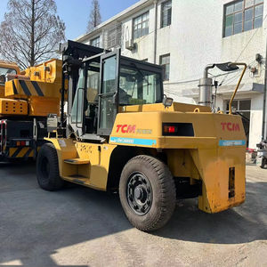 Montacargas Comercial Diésel Usado TCM FD100 de 10 Toneladas con Neumáticos, Mástil de Dos Etapas y Capacidad Todoterreno, Disponible en Shanghái - Product Image 1