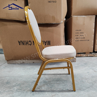 Chaise de banquet en métal de haute qualité, design moderne, durable et empilable, pour restaurant, salle de banquet, usage commercial