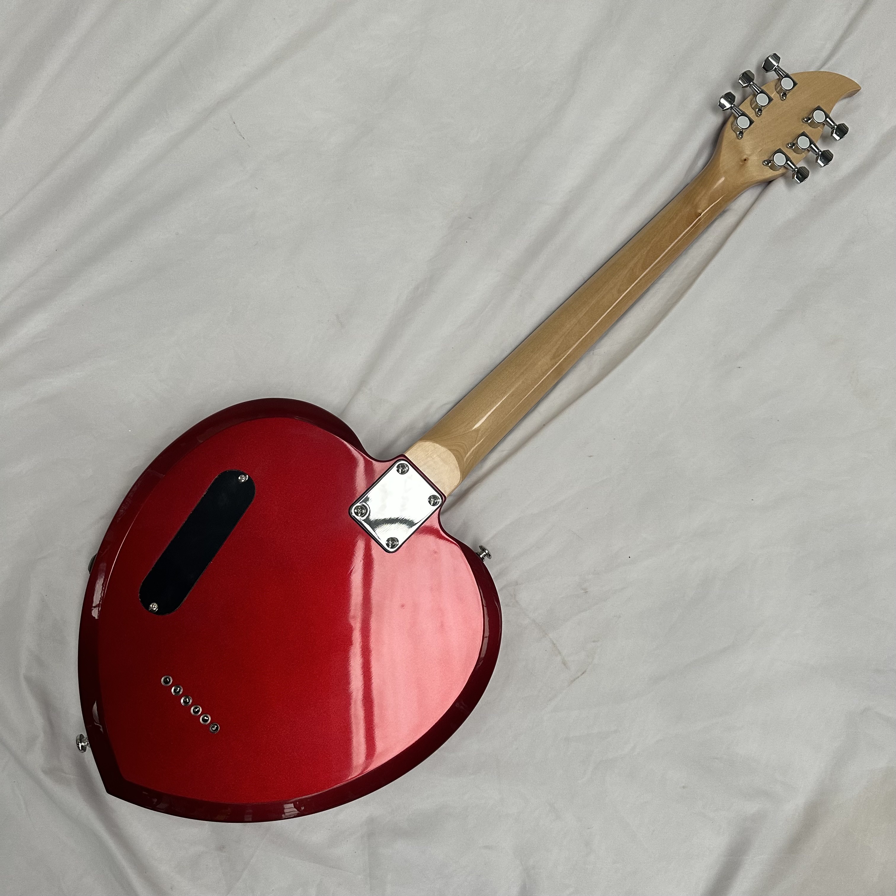 Custom Red Heart Shape Electric Guitar Single SS Pickup OEM