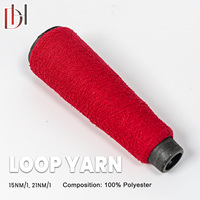 Fil fantaisie teint Zhu Lan 15NM-1 21NM-1 100% polyester rouge vif texture bouclée