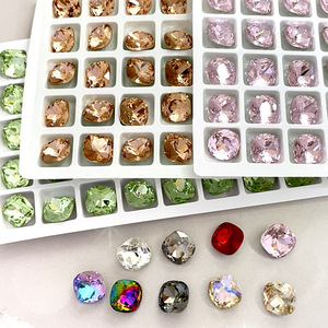 Vente en gros d'usine de <span class=keywords><strong>strass</strong></span> carrés K9 de Super qualité pour les ongles boutique de <span class=keywords><strong>strass</strong></span> en cristal pour le vêtement - Product Image 2