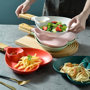 Assiette de pâtes à salade en céramique avec sauce soja au vinaigre bol de ketchup wasabi et plateau de service de <span class=keywords><strong>restaurant</strong></span> à manche en <span class=keywords><strong>bois</strong></span> - Product Image 2