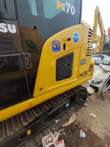 Montacargas Komatsu 70 de Primera Calidad, 7 Toneladas, 90% Nuevo, Original, con EPA, CE, Montacargas Agrícola Usado de 7 Toneladas - Product Image 3