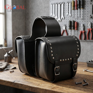 Bolso de Cuero Genuino Negro Estilo Motero con Tachuelas, Correa Única y Cierre de Hebilla para Uso Diario - Product Image 1