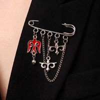 Broche ethnique kazak en gros, élégante et polyvalente, épingle de revers classique, bijou ethnique pour la décoration de coupe-vent