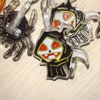 Halloween LED-Lichterkette mit Kürbis, Spinne und Sensenmann - Dekorative Lampe für Feiertage und Innenraumdekoration