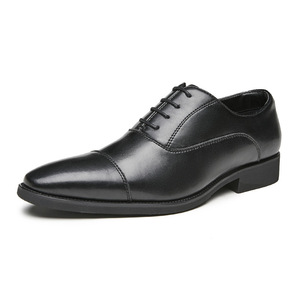 <span class=keywords><strong>Scarpe</strong></span> in Pelle da <span class=keywords><strong>Uomo</strong></span> Nere Nuove Primaverili Casual Formali da Cerimonia con Lacci a Punta Suola Morbida Comfort - Product Image 2
