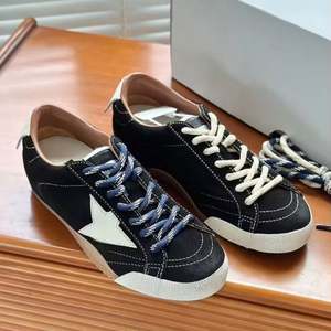 Zapatillas deportivas transpirables con cordones GGBD para mujer, novedad otoño 2025, de diseñador de lujo, personalizadas, informales, de caña baja, suaves y con amortiguación. - Product Image 6