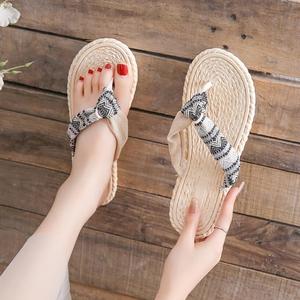 Tongs de qualité supérieure pour hommes, nouvelle tendance estivale, chaussures de plage, tongs personnalisées à la mode, sandales décontractées - Product Image 3