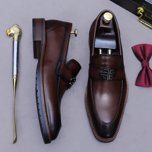 Leather British casual <b>shoes</b> for men, low-heeled style, Korean version for business formal wear, men's one-piece <b>shoes</b> - Product Image 2