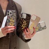 Nouvelle coque de téléphone moderne 3D en métal effet peau de serpent en cuir PU antichoc avec décoration pailletée pour iPhone 16 15 14 13 Pro Max