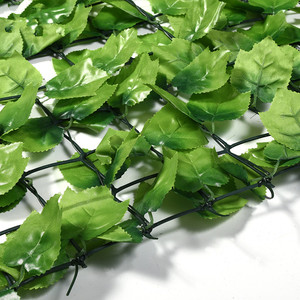 ZL-16 Chinois Pas Cher <span class=keywords><strong>Arbustes</strong></span> Artificielle Vert Haie Extensible Balcon Confidentialité Ivy Rouleau Clôture Couvrant - Product Image 3
