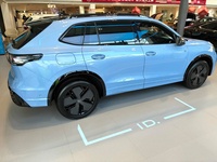 Volkswagen Tiguan L Modèle 2025 PRO 380TSI 4WD R-Line Premium Intelligent Edition avec Toit Ouvrant Panoramique Voiture d'Occasion en Stock