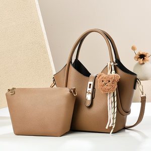 Ensemble de sacs à main élégants en cuir PU pour femmes, sacs à bandoulière de créateur, vente en gros - Product Image 4