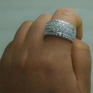 Anello da Cocktail F1022 per Donna con Zirconia Cubica Creata in Laboratorio, Micro Pavé, Anelli di Moda per Matrimonio con Pietra Rotonda - Product Image 4