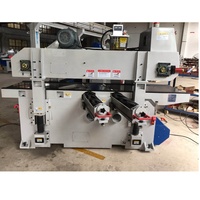 Raboteuse à banc automatique pour bois avec tête de coupe hélicoïdale, moteur d'alimentation de 3,7 kW et puissance de 15,5 kW
