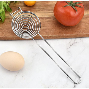ที่ตีไข่สแตนเลสเกรดเชิงพาณิชย์ รูปทรงเกลียว แข็งแรงทนทาน ดีไซน์หูเกี่ยว ใช้งานง่าย ทำความสะอาดง่าย ใช้กับเตาอบได้ รับทำโลโก้ตามสั่ง สำหรับร้านอาหาร - Product Image 4