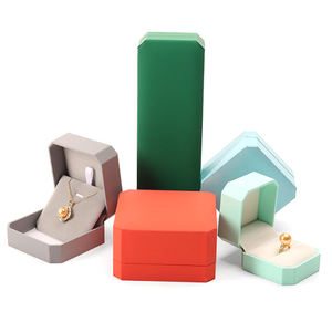 Kotak Kemasan Perhiasan Bentuk Persegi Buatan Tangan Kustom Grosir untuk Cincin Gelang Kalung Mutiara dan Hadiah Perhiasan Lainnya - Product Image 3