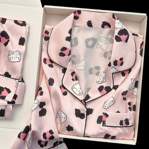 Set <span class=keywords><strong>Pigiama</strong></span> Primaverile da <span class=keywords><strong>Donna</strong></span>, Cardigan a Maniche Lunghe e Pantaloni, Colletto Rovesciato, Stile Lusso Leggero in Cotone Cloud, Stampa Leopardata - Product Image 3