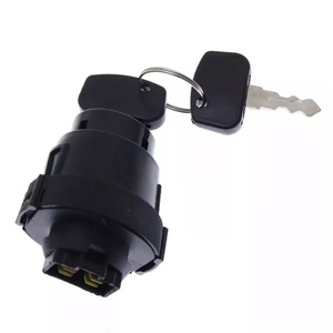 Interruptor de Encendido K7571-62112 para Tractor RTV500 RTV900 RTV1140 - Product Image 1