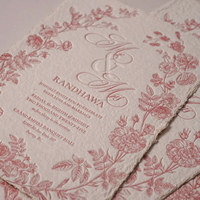 Carte d'invitation de mariage élégante faite à la main de qualité supérieure, technique d'impression typographique, gaufrage, logo personnalisé, papier cartonné absorbant, impression sur papier artistique