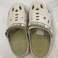 XiJie XJ-59-1 Sandales décontractées pour hommes, nouvelle collection été 2025, respirantes, avec motif imprimé sur la pointe, en EVA médical allemand, à trous extérieurs