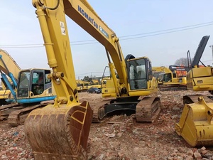 Excavadora Komatsu PC220 de 22 Toneladas, Usada, con Accesorio de Cucharón Hidráulico - Product Image 6