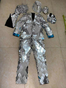 Costume da Coniglio Riflettente OEM, Abito da Regina Argentato, Outfit di Lusso da Donna per Feste in Maschera, Halloween, Matrimoni ed Eventi - Product Image 4