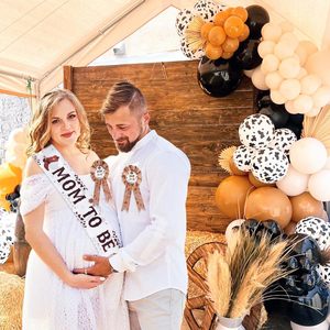 Decorazioni per <span class=keywords><strong>Baby</strong></span> Shower a Tema Western Marrone, Distintivi per Futura Mamma e Futuro Papà, Fascia 'Mom to Be' per Festa a Tema Cowboy - Product Image 2