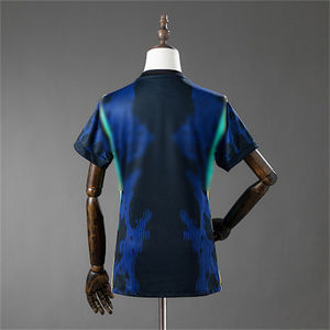 قميص المنتخب الوطني الجديد لموسم 2026 عالي الجودة سريع الجفاف وقابل للتنفس، زي كرة القدم البرازيلي للسيدات للمباريات الخارجية - Product Image 2