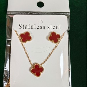 Set di Gioielli Quadrifoglio Portafortuna, Bracciale con Cinque Fiori, Collana per Clavicola, <span class=keywords><strong>Orecchini</strong></span> Abbinati, Gioielli da Donna - Product Image 4