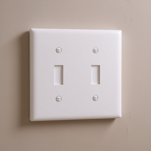 Placa de pared blanca de plástico para interruptor de palanca de 2 módulos, estilo moderno, 4.61 x 4.53 pulgadas, cubierta de toma de corriente unipolar de 10A - Product Image 2