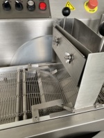 Nouvelle machine automatique PAPA pour l'enrobage et le recouvrement de petites barres chocolatées - Haute sécurité, garantie 1 an