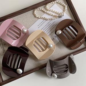 Pinza de Pelo Retro Negra con Perla, Pinzas de Pelo de Plástico Brillante Tipo Pico de Pato para Mujer, Accesorio de Peinado de Color Sólido - Product Image 2