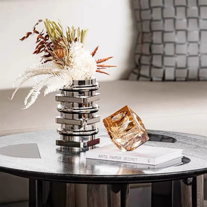 Adornos Artísticos de Nuevo Diseño, Decoración de Muebles Suaves, Jarrones de Flores de Cristal con Diseño Geométrico - Product Image 1