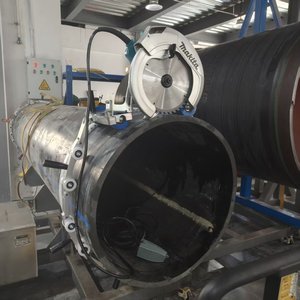 Machine à couper les tuyaux en HDPE EUPC36 <span class=keywords><strong>pour</strong></span> tubes en plastique de 500 à 1000 mm avec contrôle réglable de l'épaisseur de coupe - Product Image 4