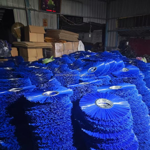 Công Nghiệp 162*610Mm Snowplow Phụ Kiện Quét Bàn Chải Nhựa Thép Làm Sạch Snowbrush Lưỡi Cho Đường Trượt Bàn Chải Công Nghiệp - Product Image 4