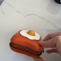 Pochette à monnaie vintage de luxe en cuir de vachette véritable fait main, motif œuf frit, mini sac de rangement, étui pour écouteurs, artisanat mignon, OEM
