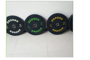 لوحات الوفير كجم شعار مخصص مجموعة لوحات الوزن الأسود رفع الأثقال التدريب صالة الألعاب الرياضية لوحات المطاط - Product Image 6