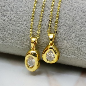 ของขวัญเครื่องประดับวันเกิด จี้รูปหยดน้ำชุบทอง 18 กะรัต - Product Image 3