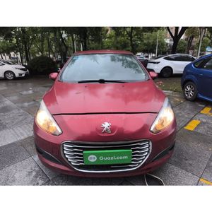 Voiture d'occasion Guazi <span class=keywords><strong>Peugeot</strong></span> <span class=keywords><strong>308</strong></span> <span class=keywords><strong>2014</strong></span> Édition Enjoy Classique 1.6L MT Modèle YouShang Livraison à temps gagné Berline manuelle 1.6L Conduite à gauche - Product Image 2